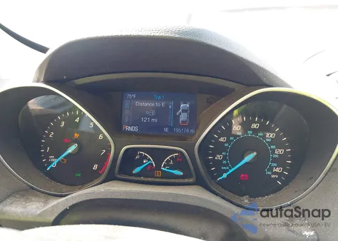 2014 Ford Escape S из США, поврежденный, VIN 1FMCU0F71EUE07763